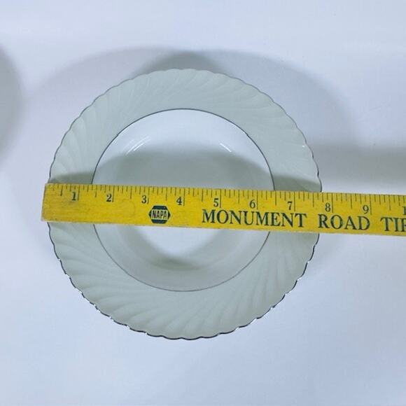 Royal Tettau South Wind Grey Green Rim Soup Bowl Gray/Green Border Swirled VTG - Picture 4 of 12